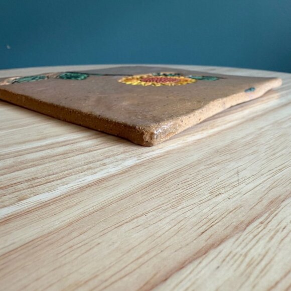 Vintage 70s Studio Pottery Sunflower Tile Handcrafted Square Clay Art Decor Wall - Picture 3 of 9